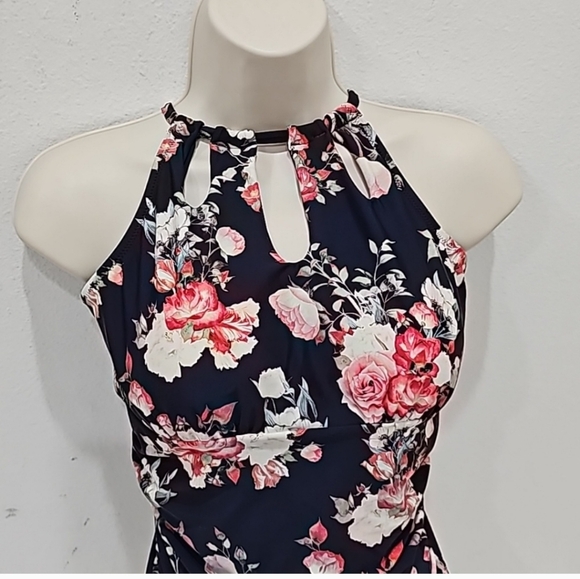 NWT CUPSHE Tummy Control One Piece with keyhole | L - Picture 2 of 5